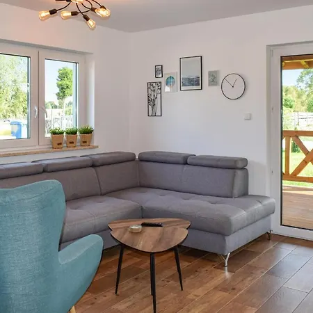 Awesome In Zalewo With 3 Bedrooms And Wifi