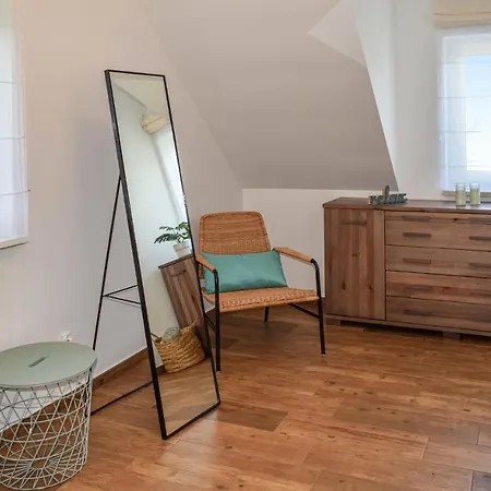 Awesome In Zalewo With 3 Bedrooms And Wifi Hébergement de vacances